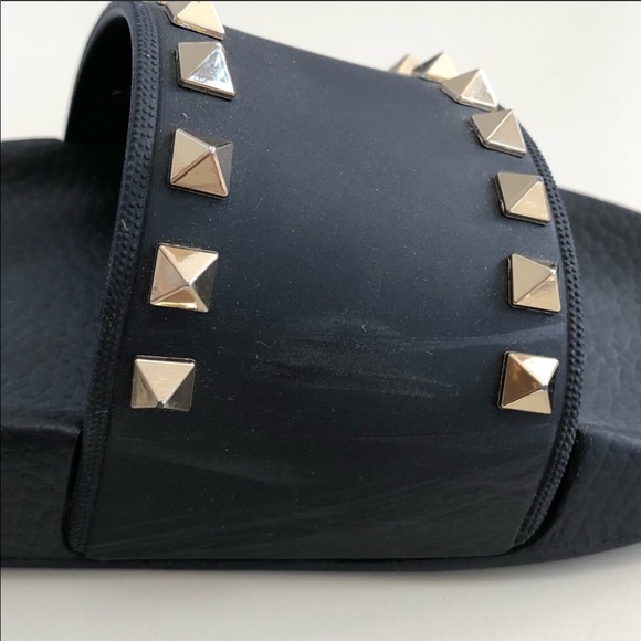 Authentic Valentino Garavani slides - Picture 3 of 3